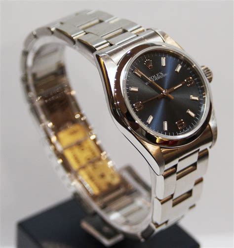 rolex oyster perpetual secondo polso|rolex oyster perpetual value.